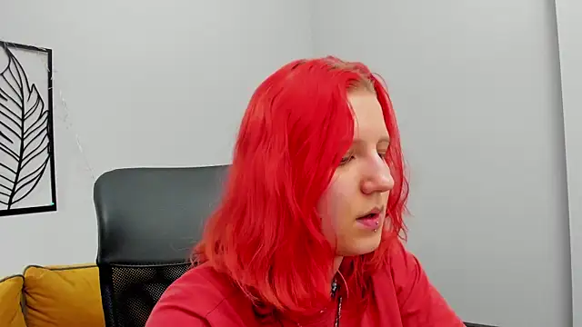 Hailey Foxy online show from 04.24.26