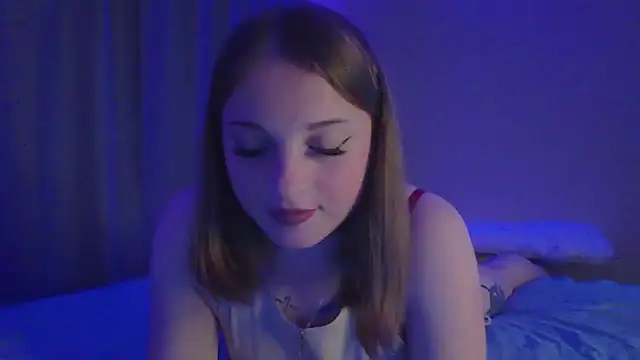 Star Girlish online show from 10.06.25