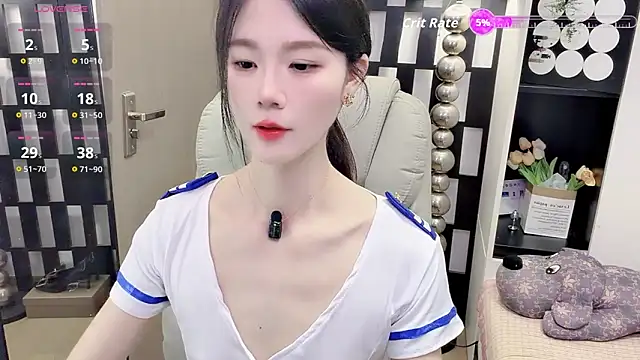 Snapshot of Yueyue-MM chatting on 05.02.26 Yueyue-MM online show from 05.02.26
