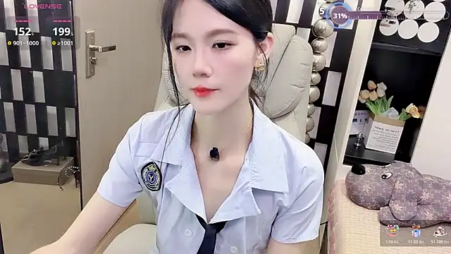 Snapshot of Yueyue-MM chatting on 05.06.26 Yueyue-MM online show from 05.06.26