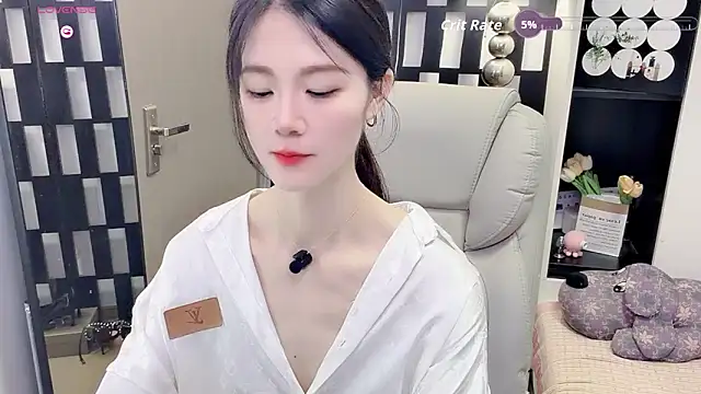 Snapshot of Yueyue-MM chatting on 06.06.26 Yueyue-MM online show from 06.06.26
