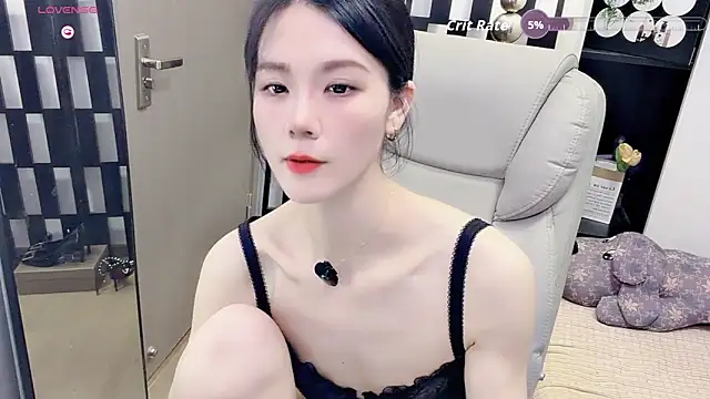 Snapshot of Yueyue-MM chatting on 06.10.26 Yueyue-MM online show from 06.10.26