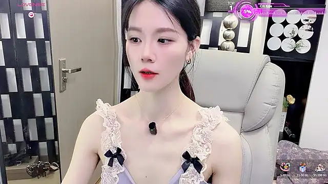 Snapshot of Yueyue-MM chatting on 06.29.26 Yueyue-MM online show from 06.29.26