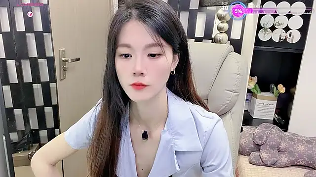 Snapshot of Yueyue-MM chatting on 07.04.26 Yueyue-MM online show from 07.04.26