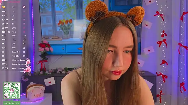 Snapshot of ElfredaTupy chatting on 02.28.26 ElfredaTupy online show from 02.28.26