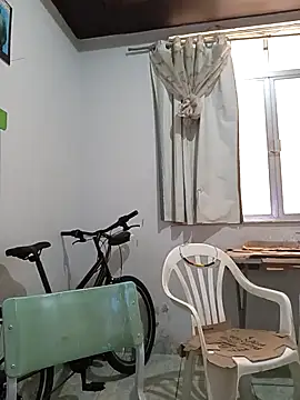 Snapshot of dinho_carioca chatting on 10.25.25 dinho carioca online show from 10.25.25