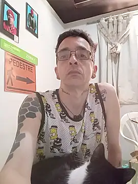 Snapshot of dinho_carioca chatting on 11.29.25 dinho carioca online show from 11.29.25