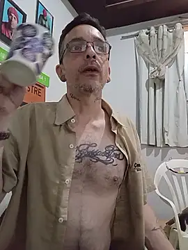 Snapshot of dinho_carioca chatting on 01.07.26 dinho carioca online show from 01.07.26