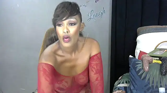 Snapshot of DARKQUEEN_xXx chatting on 04.21.26 DARKQUEEN xXx online show from 04.21.26