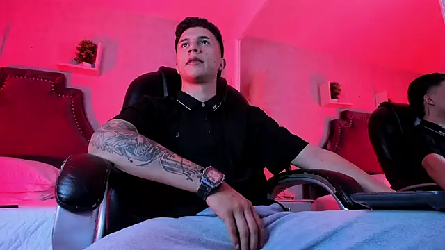 Snapshot of liaamsmiith_ chatting on 01.19.26 liaamsmiith online show from 01.19.26