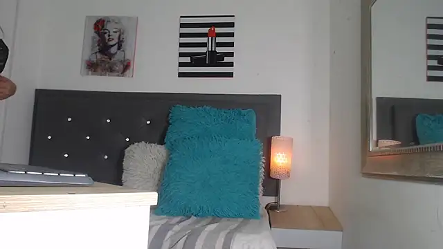 Snapshot of madison__love_ chatting on 05.15.26 madison love online show from 05.15.26