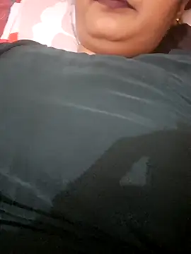 Snapshot of Minu_love chatting on 03.01.26 Minu love online show from 03.01.26