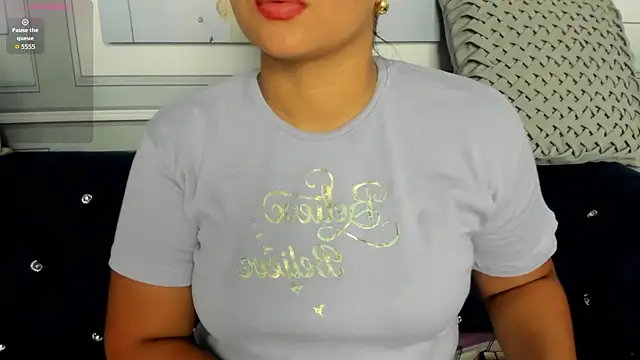 Snapshot of Scarleth_horny chatting on 10.06.25 Scarleth horny online show from 10.06.25