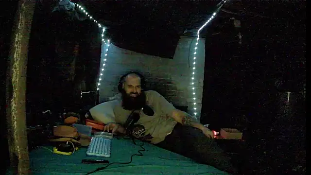 Cowboy815 online show from 12.22.25