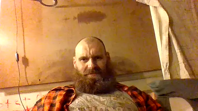 Snapshot of Cowboy815 chatting on 05.04.26 Cowboy815 online show from 05.04.26
