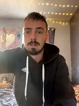 Snapshot of jaycoy22 chatting on 09.24.25 jaycoy22 online show from 09.24.25