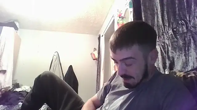 Snapshot of jaycoy22 chatting on 09.25.25 jaycoy22 online show from 09.25.25