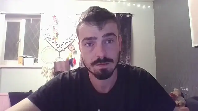 Snapshot of jaycoy22 chatting on 09.28.25 jaycoy22 online show from 09.28.25