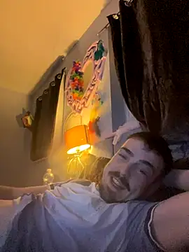 Snapshot of jaycoy22 chatting on 10.02.25 jaycoy22 online show from 10.02.25