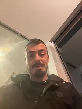 Snapshot of jaycoy22 chatting on 11.29.25 jaycoy22 online show from 11.29.25