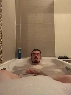 Snapshot of jaycoy22 chatting on 02.13.26 jaycoy22 online show from 02.13.26