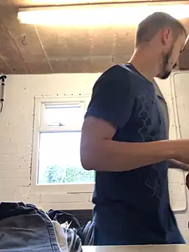 Snapshot of jaycoy22 chatting on 02.22.26 jaycoy22 online show from 02.22.26