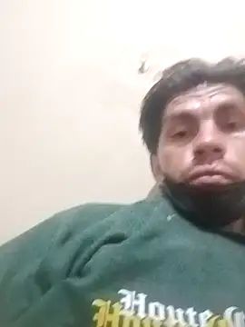 Snapshot of Lavz1995 chatting on 01.14.26 Lavz1995 online show from 01.14.26