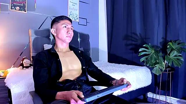 oliver mr  online show from 10.03.25