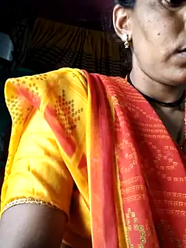 Snapshot of Pooja750 chatting on 05.19.26 Pooja750 online show from 05.19.26