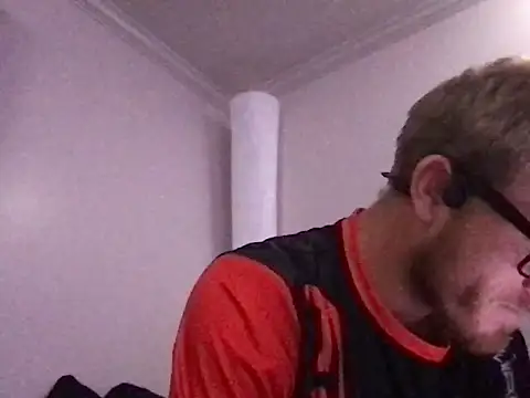 Snapshot of BawledTimeout chatting on 09.29.25 BawledTimeout online show from 09.29.25