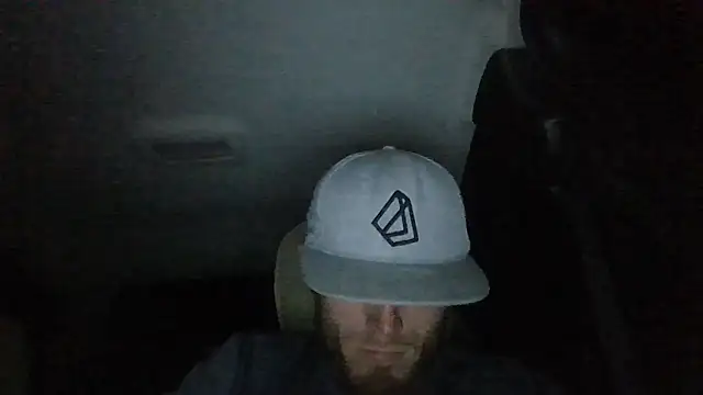 Snapshot of BawledTimeout chatting on 10.28.25 BawledTimeout online show from 10.28.25