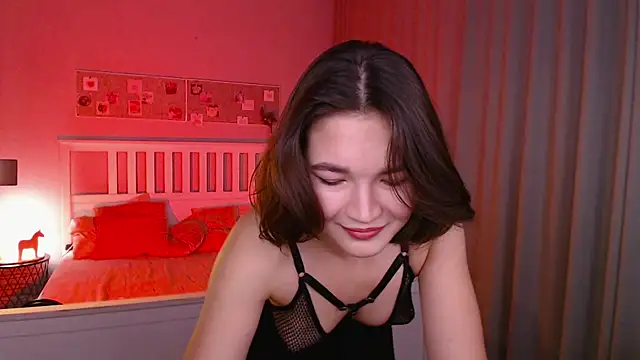 Halle Berrry online show from 09.11.25