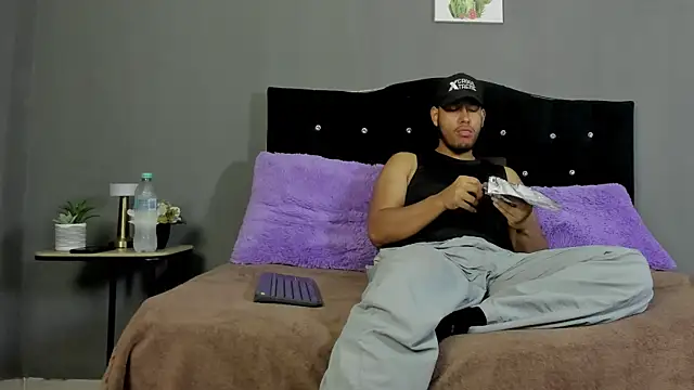  online show from 04.11.26