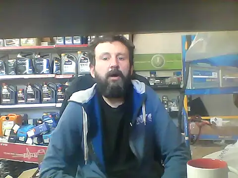 vihand22 online show from 09.11.25