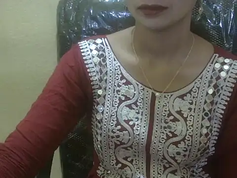 Snapshot of Rahat_S chatting on 10.10.25 Rahat S online show from 10.10.25