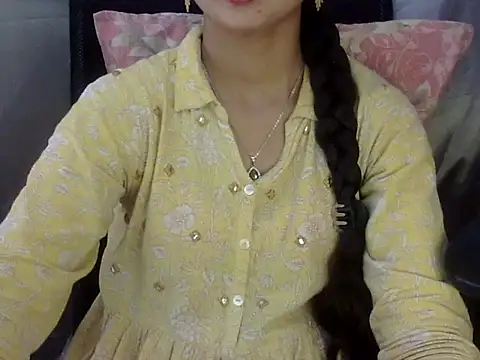 Snapshot of Rahat_S chatting on 06.02.26 Rahat S online show from 06.02.26
