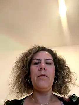 Paty chic online show from 10.14.25