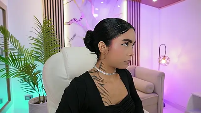 GiaNovak online show from 11.20.25