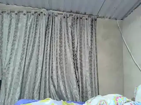 Snapshot of _Cristal chatting on 10.09.25  Cristal online show from 10.09.25