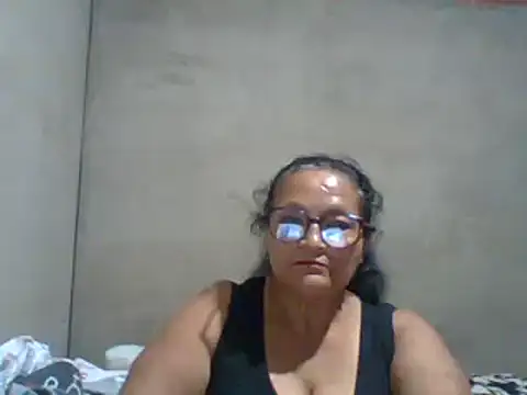 Snapshot of _Cristal chatting on 10.21.25  Cristal online show from 10.21.25