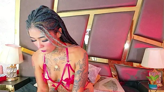 EmilieLake online show from 10.02.25