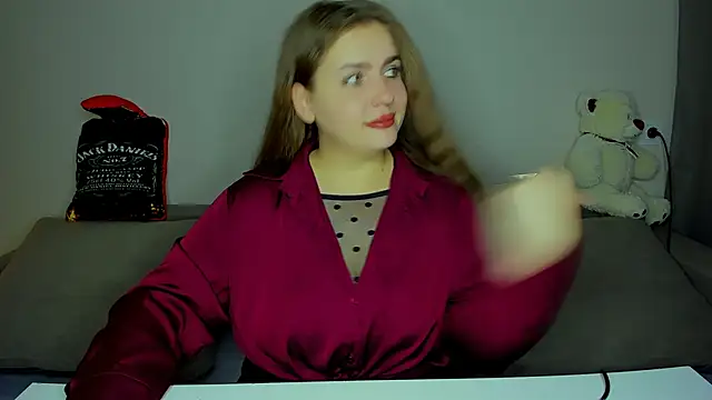 Snapshot of yourgem__ chatting on 09.17.25 yourgem online show from 09.17.25