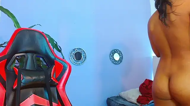 Snapshot of ivy_scorpio chatting on 09.30.25 ivy scorpio online show from 09.30.25