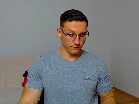 ZeinMiracles online show from 09.12.25