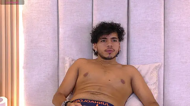 AlexanderJordan online show from 09.22.25