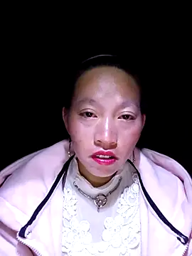 Snapshot of tcm-cute chatting on 10.24.25 tcm-cute online show from 10.24.25