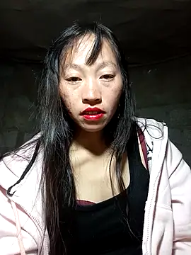 Snapshot of tcm-cute chatting on 11.02.25 tcm-cute online show from 11.02.25