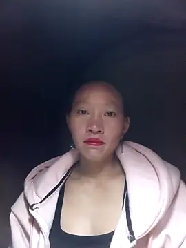 Snapshot of tcm-cute chatting on 11.30.25 tcm-cute online show from 11.30.25