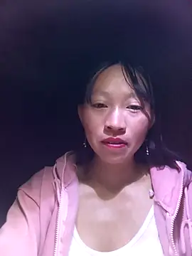 Snapshot of tcm-cute chatting on 12.15.25 tcm-cute online show from 12.15.25