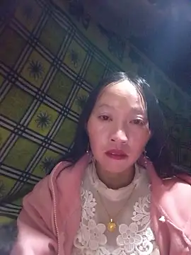 Snapshot of tcm-cute chatting on 01.12.26 tcm-cute online show from 01.12.26